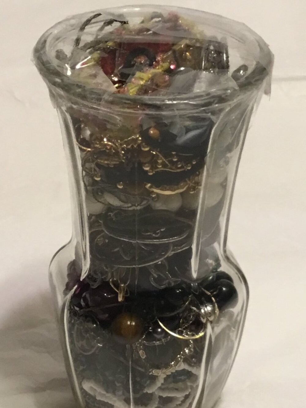 Tall, heavy glass vase filled with lots of good jewelry - Picture 2 of 11